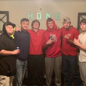 Meet your Posher, Raymond